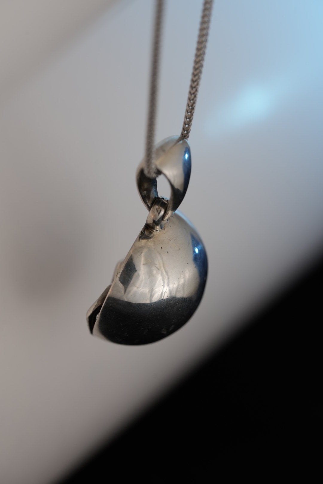 Astrea Pendant