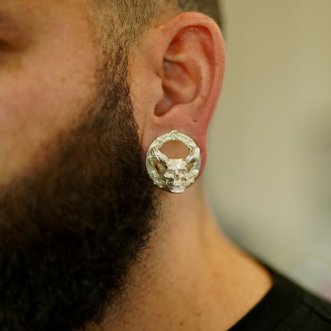 Ear Expansion "Memento Mori"