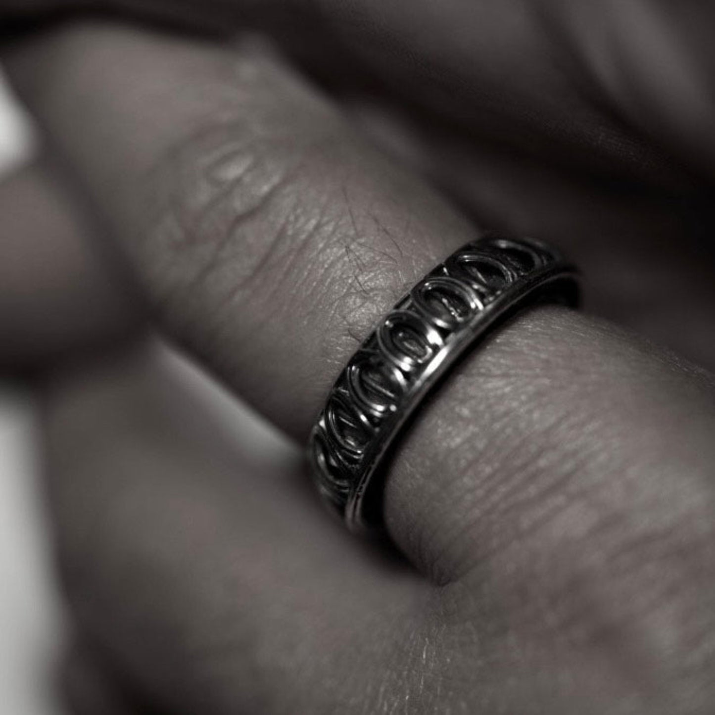 Ring of Solomon on hand for scale (925 sterling silver)
