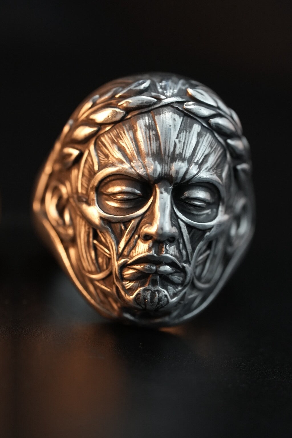 Anatomy of Power Ring front view in oxidized 925 sterling silver